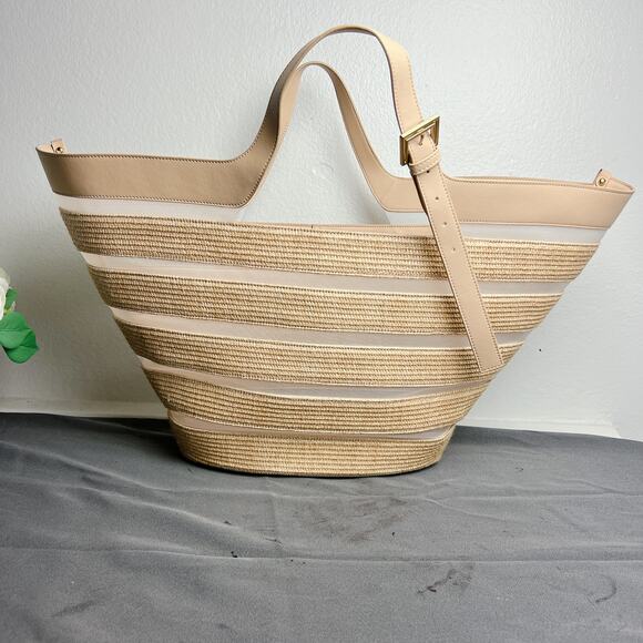 Cult Gaia Laszlo Large Straw Mesh Tote Bag - Picture 4 of 10